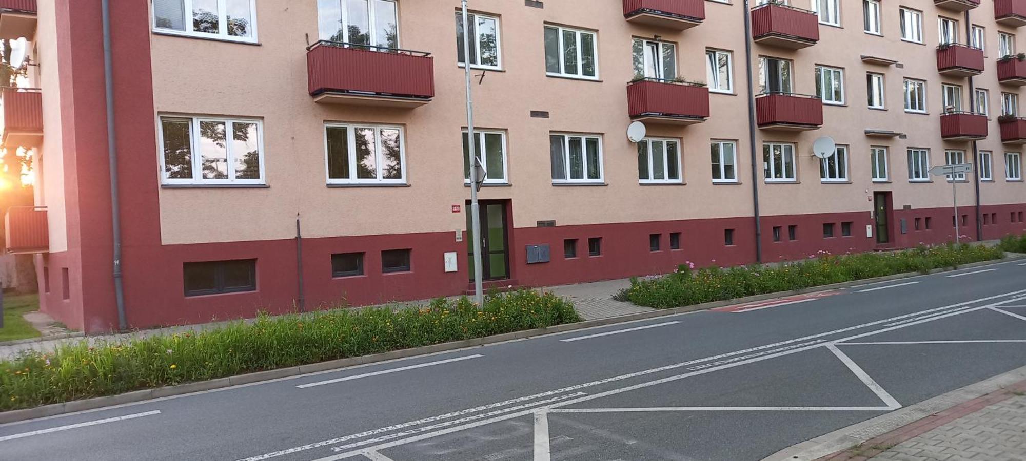 Garsonka Ve Dvore Dvůr Králové nad Labem エクステリア 写真